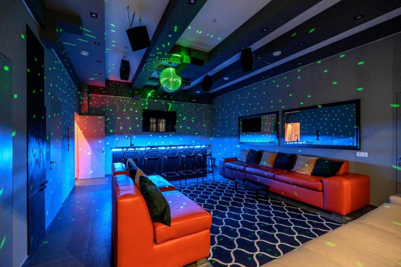 Party Luxury 3Br Sea View Apartment In Arcadia Odesa Exterior foto
