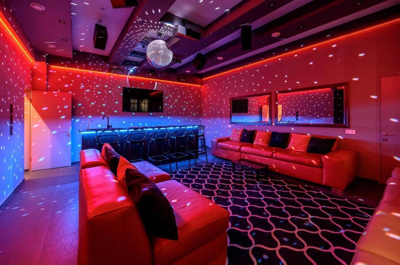 Party Luxury 3Br Sea View Apartment In Arcadia Odesa Exterior foto